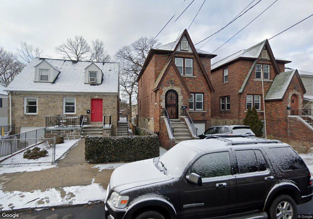 129 King Ave, Yonkers, NY 10704 - photo 1