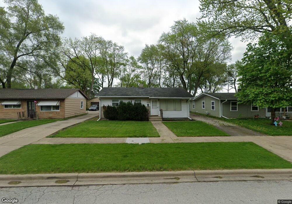 825 Foran Ln, Aurora, IL 60506 - photo 1
