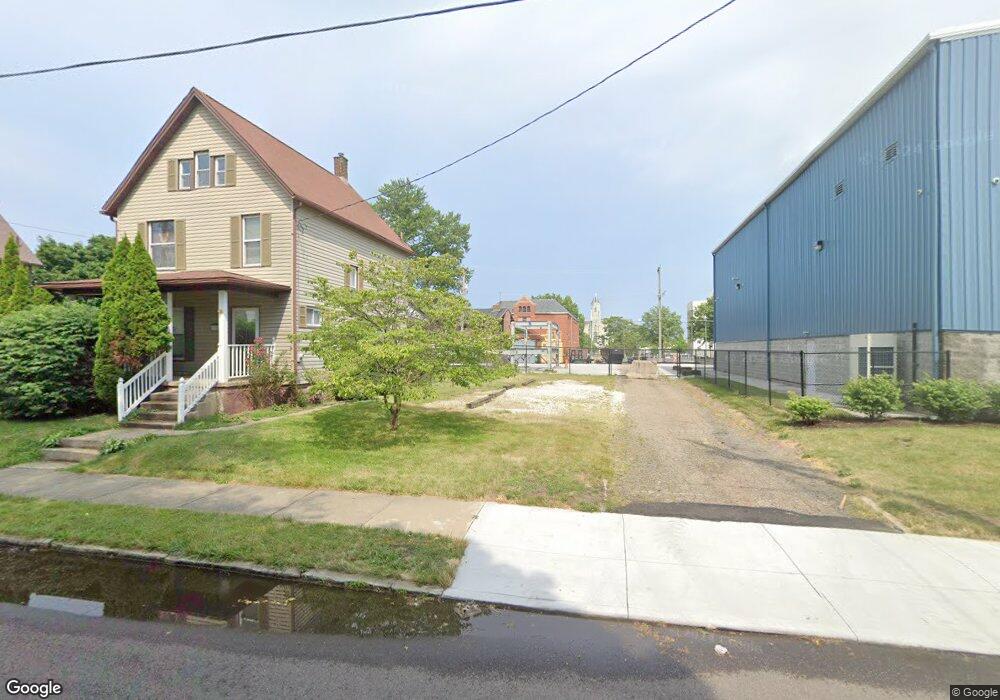 601 Zimmer Place NW, Canton, OH 44703 - photo 1