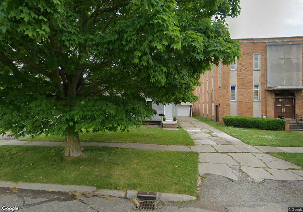 3316 Whittier Ave, Flint, MI 48506 - photo 1