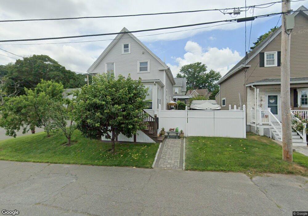 2 Curtis St, Saugus, MA 01906 - photo 1