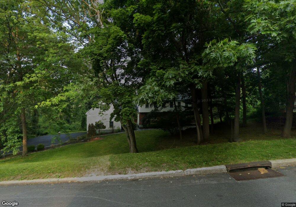 88 Deerfield Ln N, Pleasantville, NY 10570 - photo 1