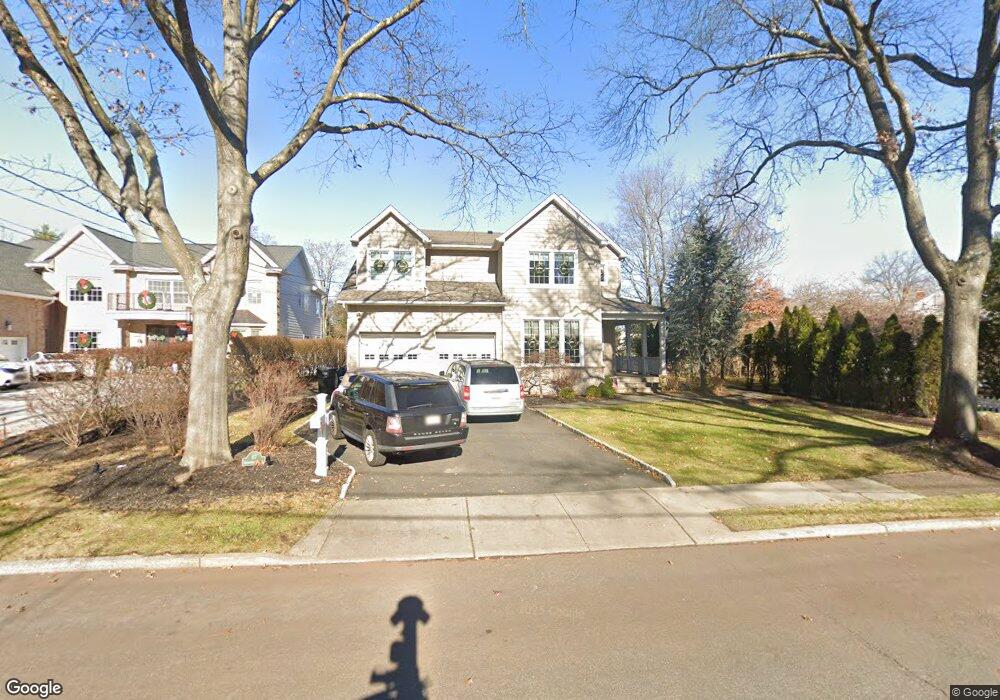 87 Greenbriar Rd, Paramus, NJ 07652 - photo 1