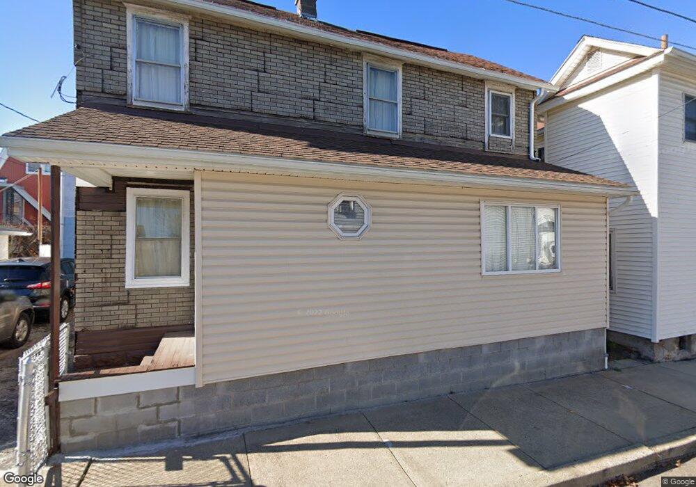 610 Maple St, Nanticoke, PA 18634 - photo 1