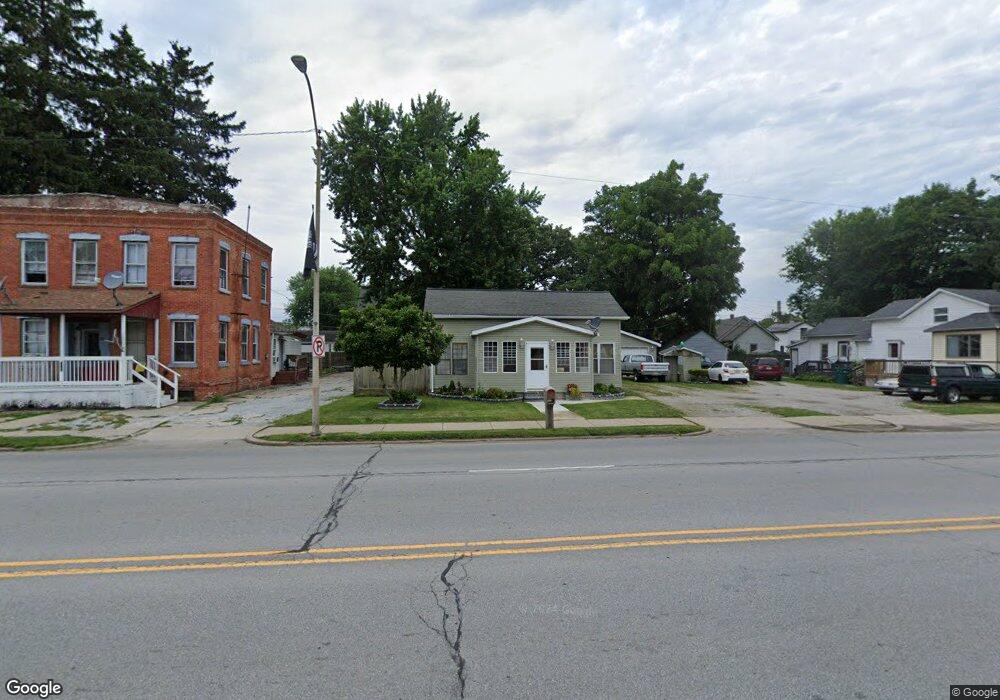 229 E Lincolnway, La Porte, IN 46350 - photo 1