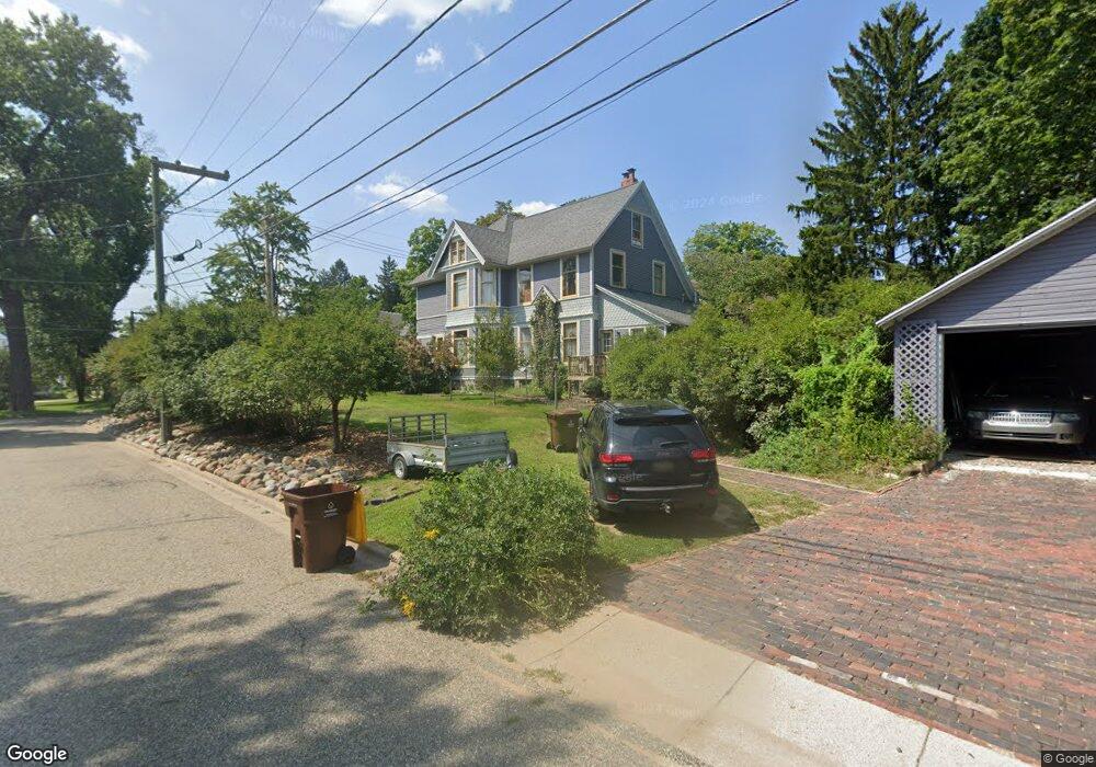 302 N Marshall Ave, Marshall, MI 49068 - photo 1