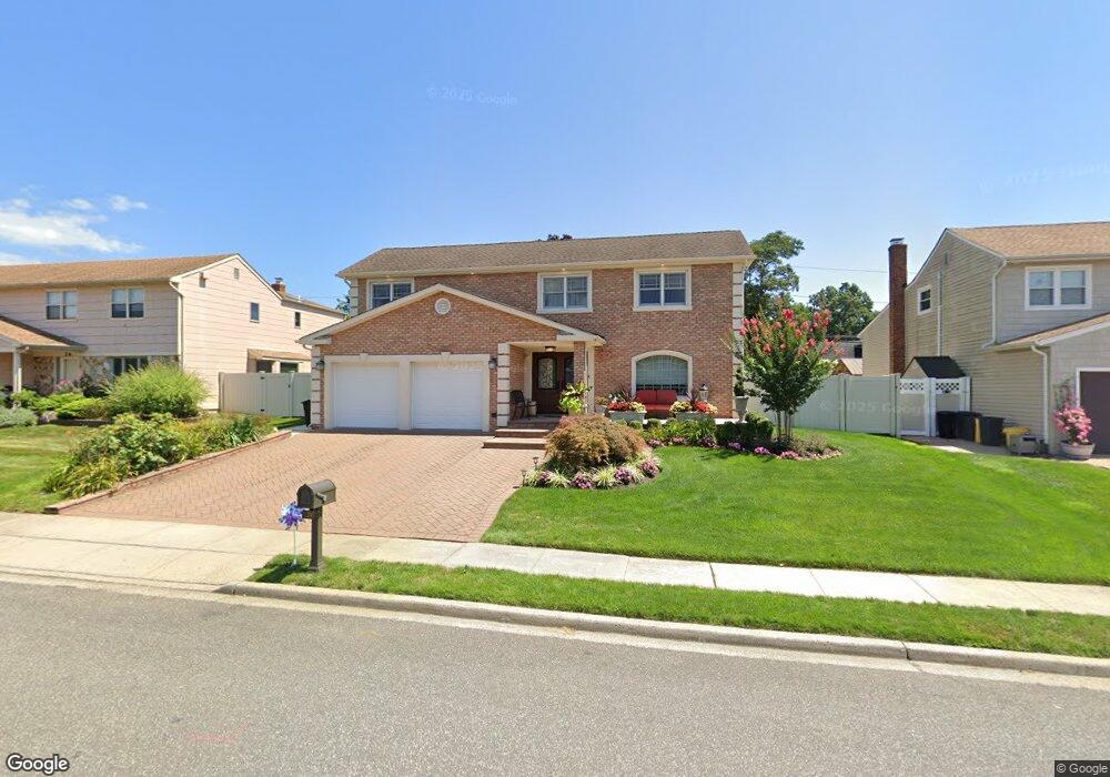 26 Ruth Place, Plainview, NY 11803 - photo 1