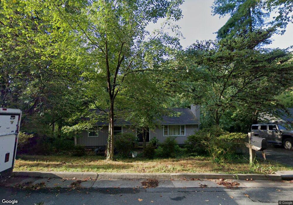 1918 Greenbrier Dr, Charlottesville, VA 22901 - photo 1