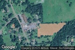 12 Moore Ln, Flint Hill, VA 22627