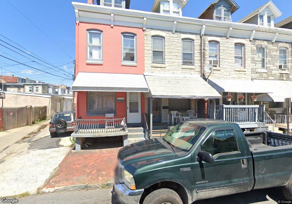 913 Perry St, Reading, PA 19604 - photo 1