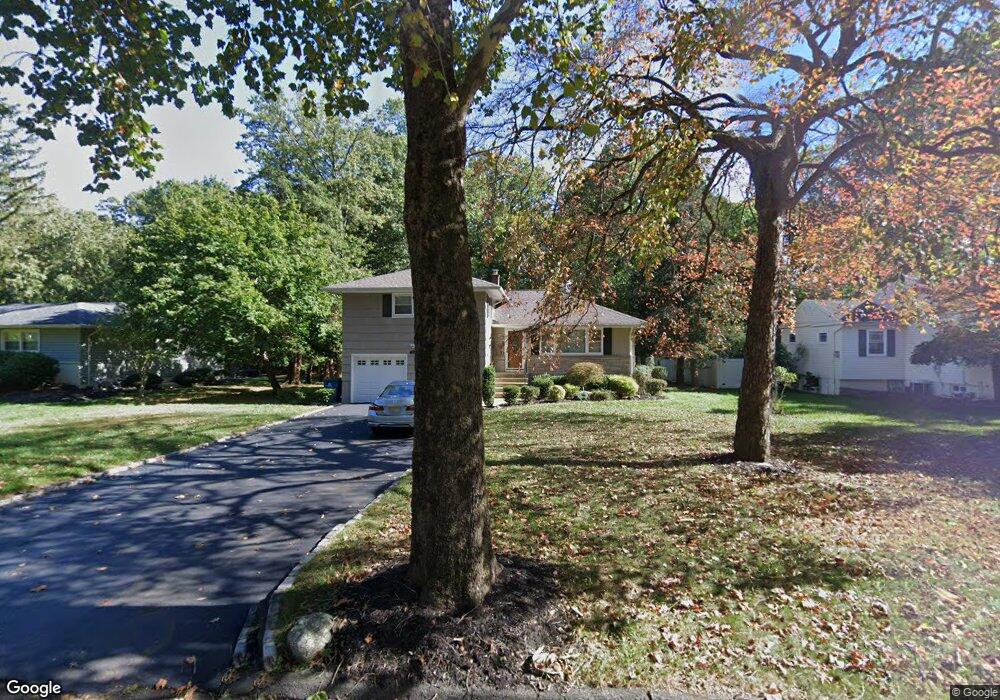 2224 Shawnee Path, Scotch Plains, NJ 07076 - photo 1