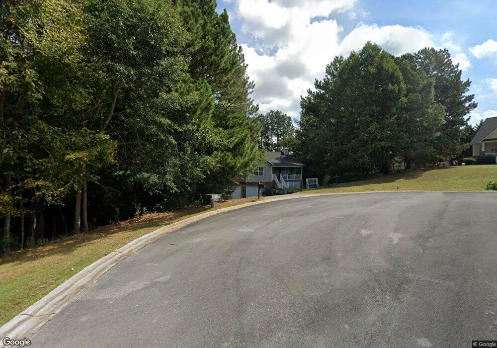 213 Aubrey Ave NE, Calhoun, GA 30701 - photo 1