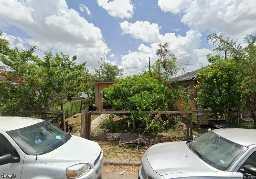 309 N Cedro St, Weslaco, TX 78596 - photo 1