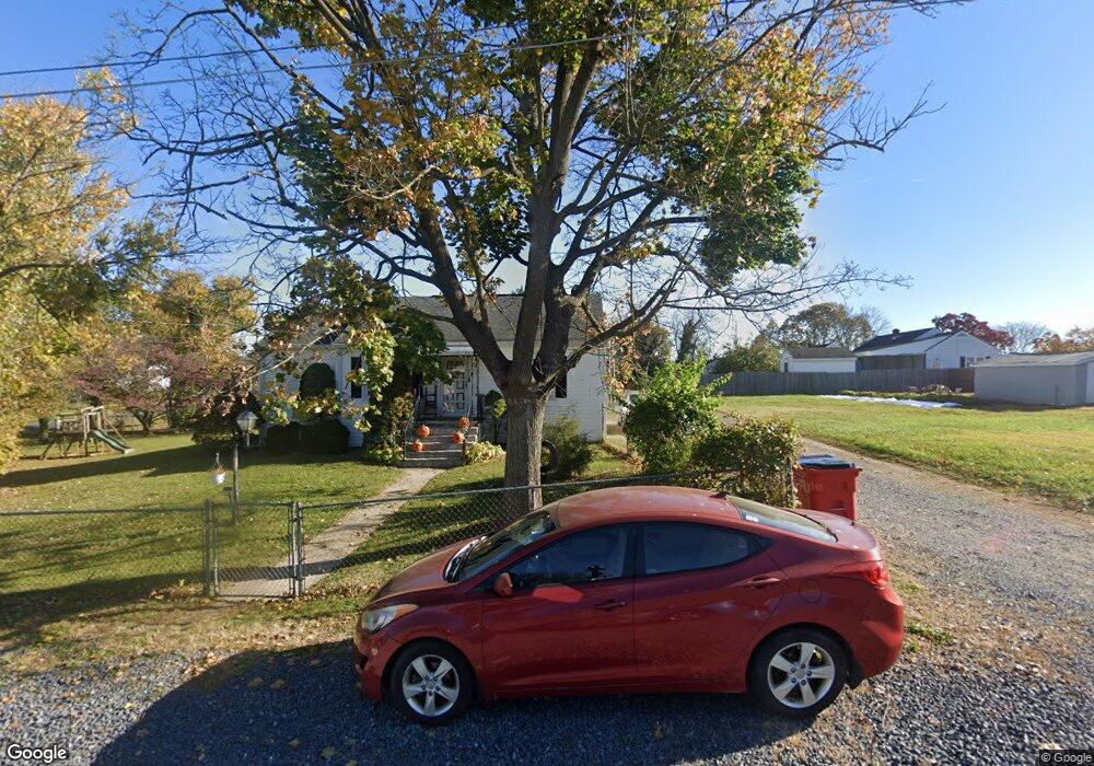 206 N Reymann St, Ranson, WV 25438 - photo 1