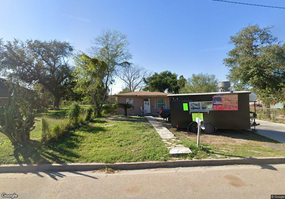 413 S 10th St, Donna, TX 78537 - photo 1