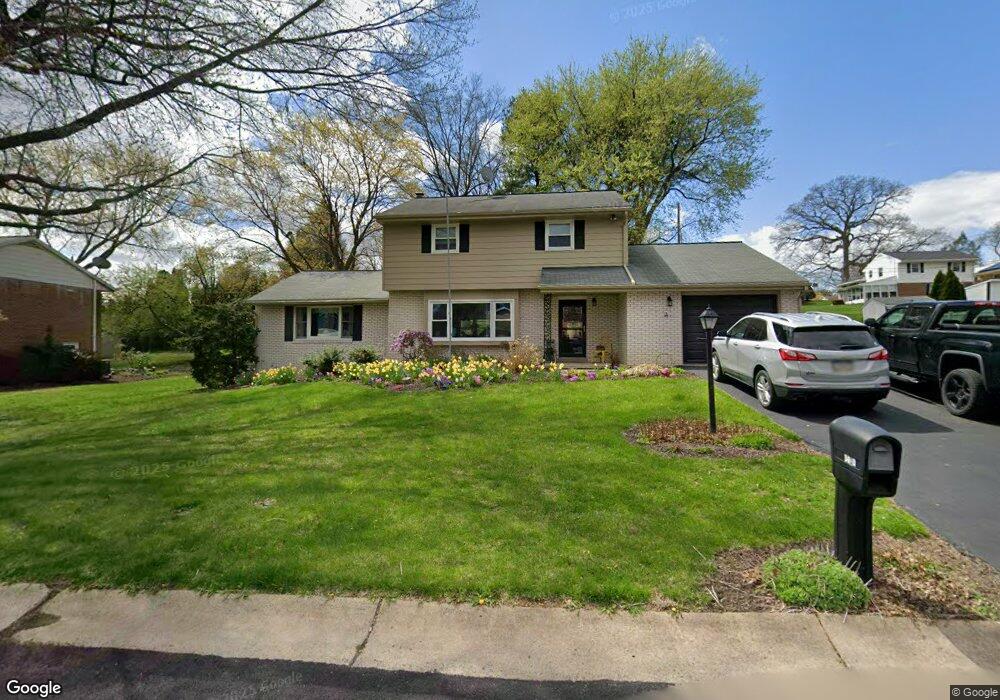 3430 Foster Ln, Reading, PA 19605 - photo 1