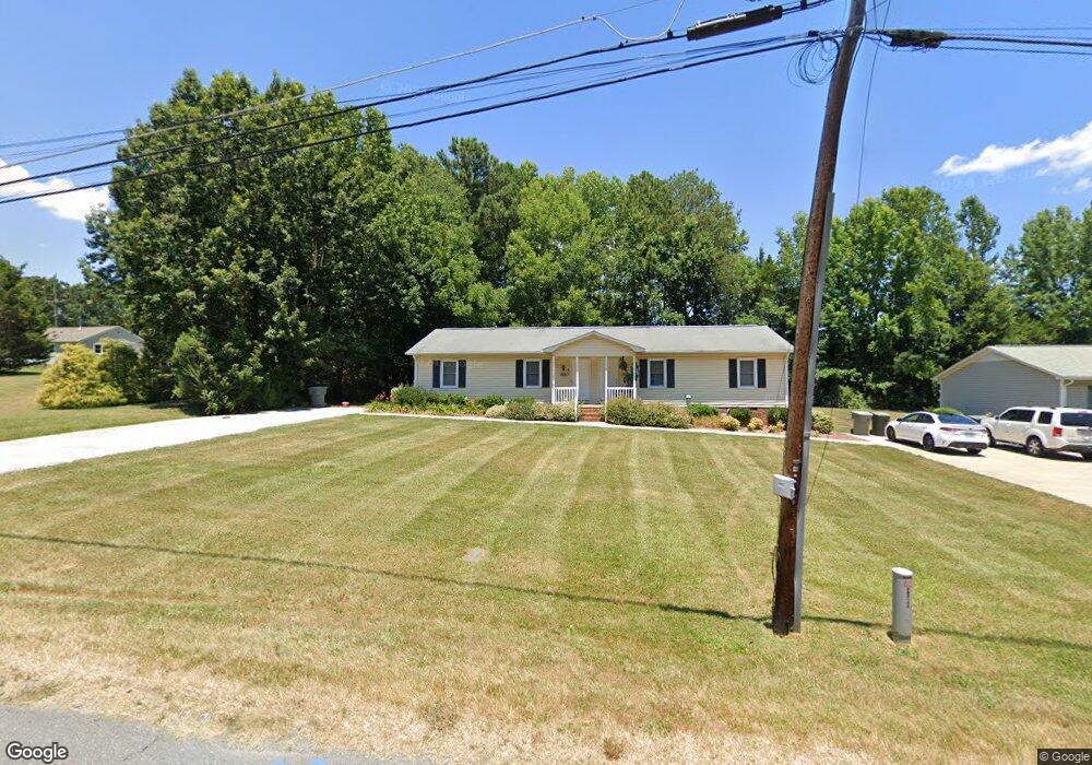 814 Sherwood Ave, Asheboro, NC 27205 - photo 1