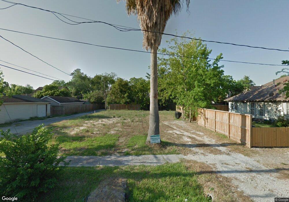 510 E 18th St, Houston, TX 77008 - photo 1