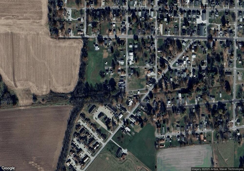 917 W 1st St, Bicknell, IN 47512 - photo 1