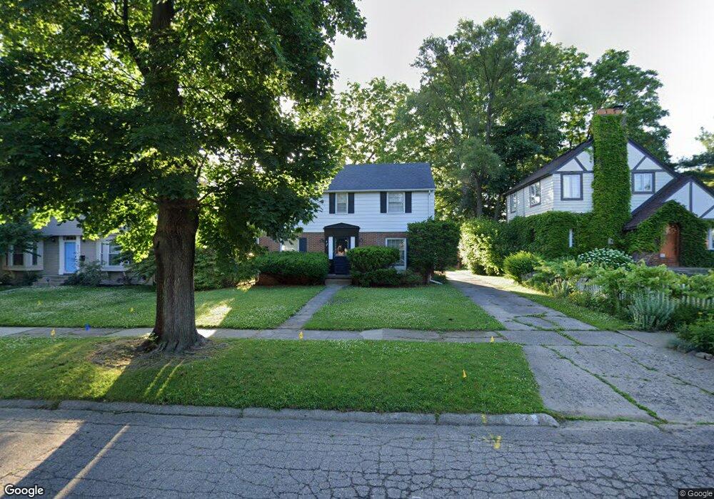 807 Maxine St, Flint, MI 48503 - photo 1