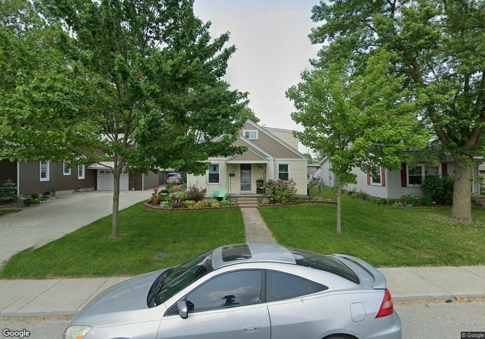 906 E Walnut St, Nappanee, IN 46550 - photo 1