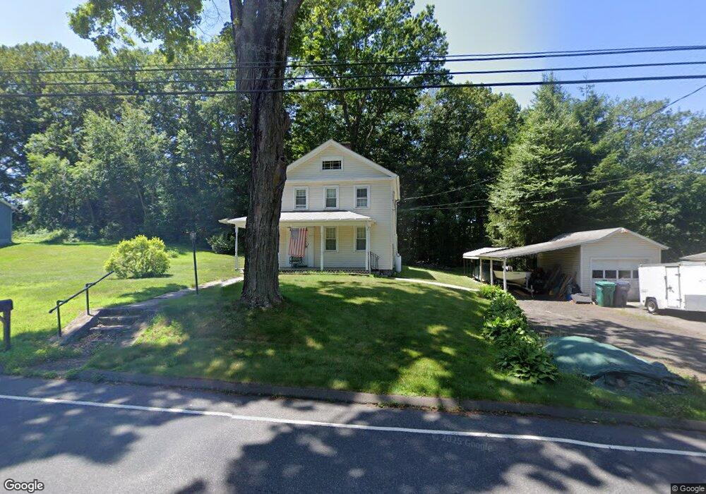 124 Maple St, Seymour, CT 06483 - photo 1