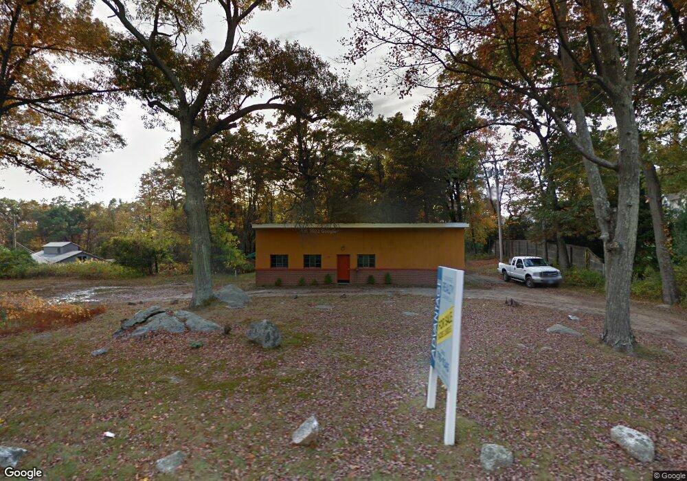 29 Philo Curtis Rd, Sandy Hook, CT 06482 - photo 1