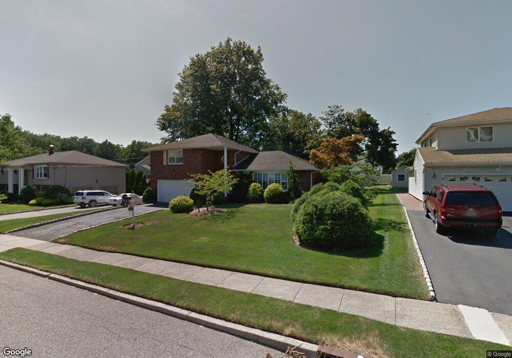 44 Daniels Dr, Clifton, NJ 07013 - photo 1