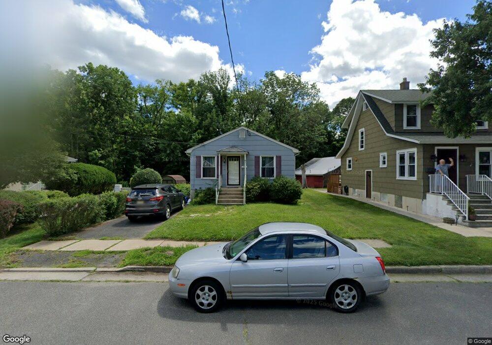 81 Remsen St, South Bound Brook, NJ 08880 - photo 1