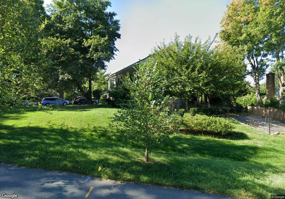 9232 Copenhaver Dr, Potomac, MD 20854 - photo 1