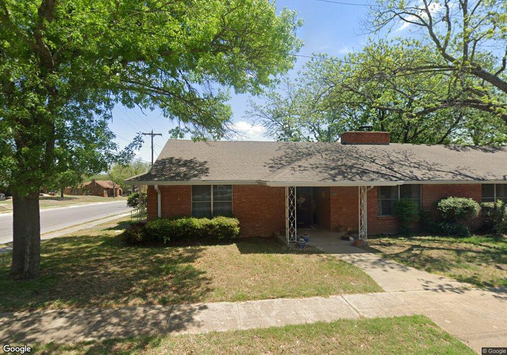 201 S Walnut St, Weatherford, TX 76086 - photo 1