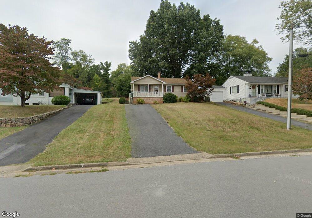 407 Wayneridge Rd, Waynesboro, VA 22980 - photo 1