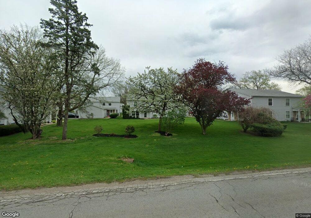 1395 S Glen Cir unit C, Aurora, IL 60506 - photo 1