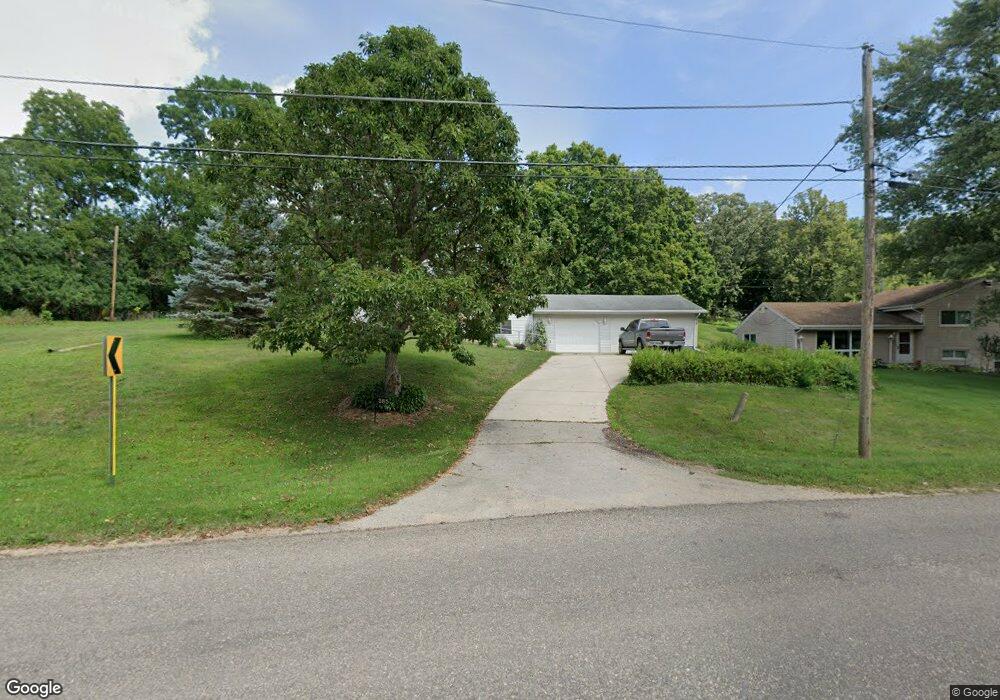 385 N Mill St, Cedarville, IL 61013 - photo 1