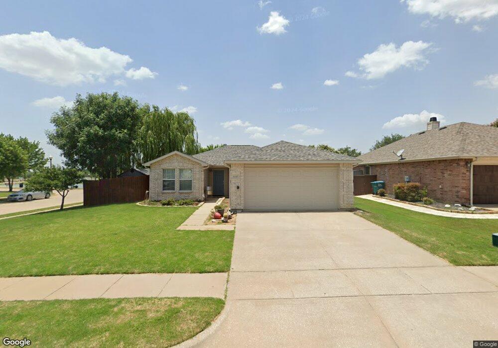 6020 English Manor Rd, Denton, TX 76210 - photo 1