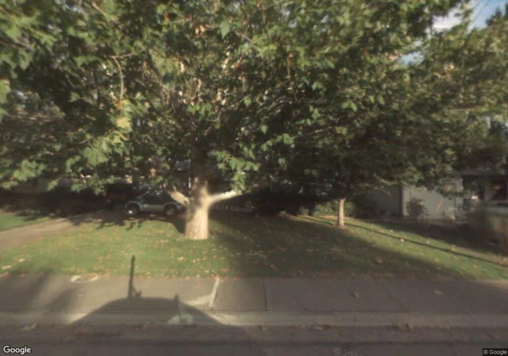 449 NE Baker Dr, Grants Pass, OR 97526 - photo 1