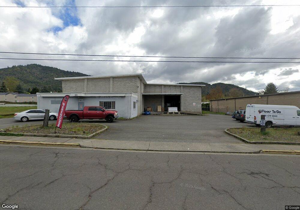1825 NW Washington Blvd, Grants Pass, OR 97526 - photo 1