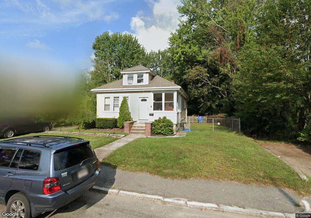 1086 S Franklin St, Holbrook, MA 02343 - photo 1