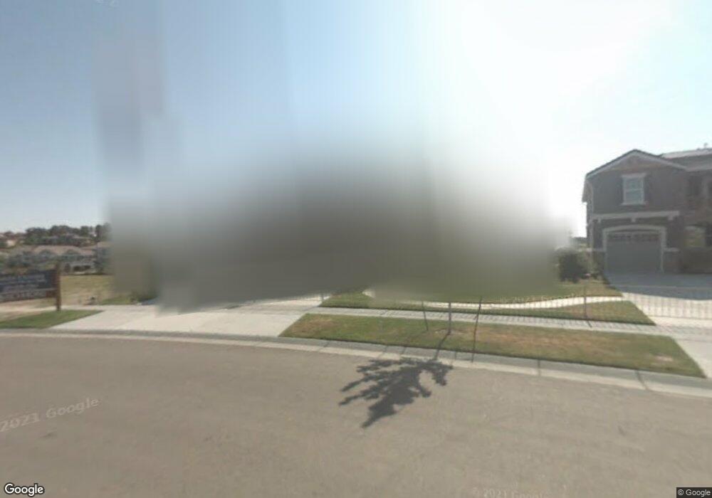 7556 S Elk Ct, Aurora, CO 80016 - photo 1