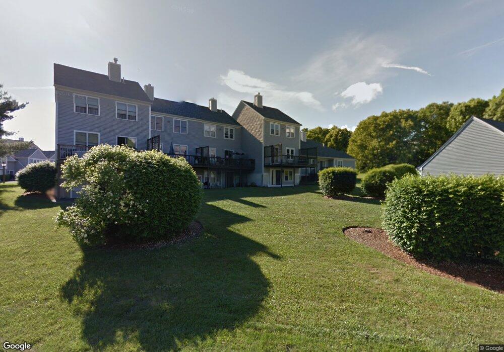 304 Brookhaven Ln, Woonsocket, RI 02895 - photo 1