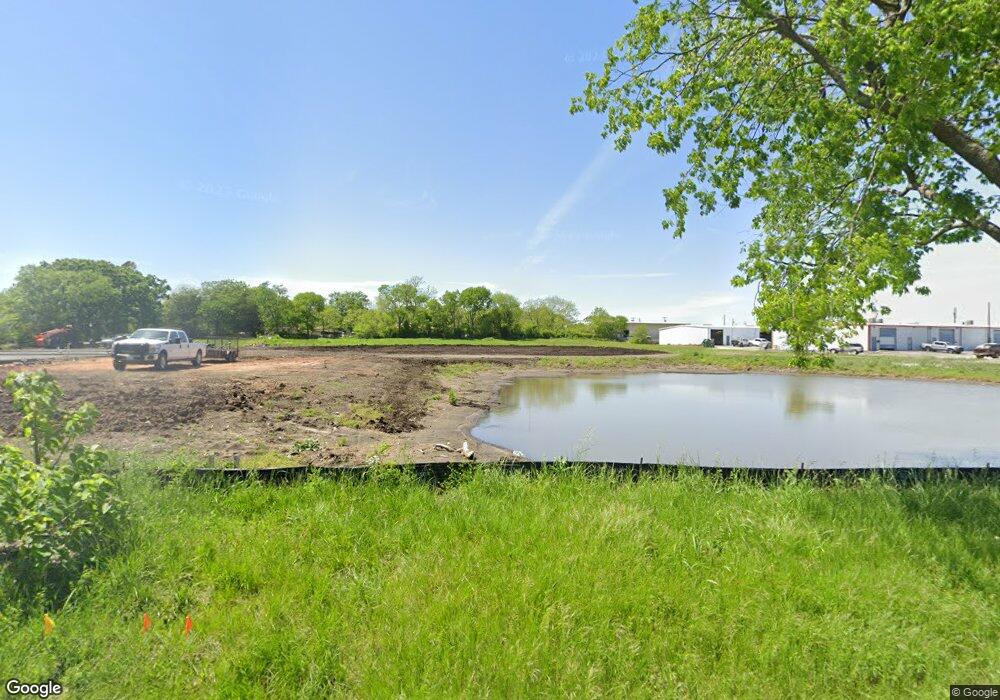 2410 Frisco Rd, Sherman, TX 75090 - photo 1