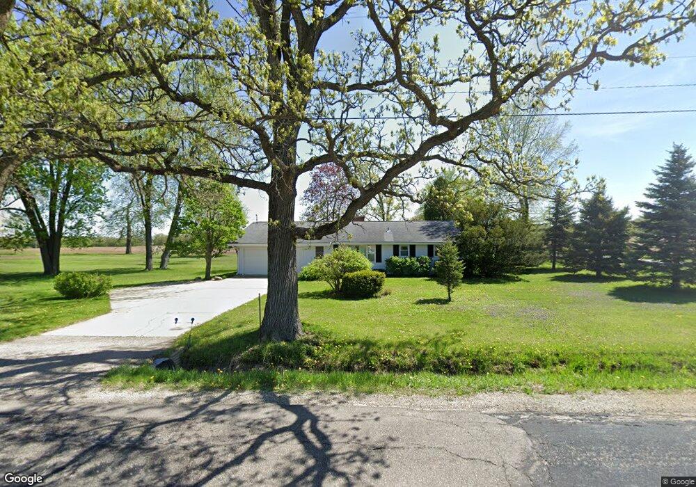 5339 Irish Ln, Fitchburg, WI 53711 - photo 1