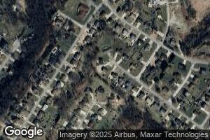 35 Sunnycrest Dr, Cecil, PA 15321