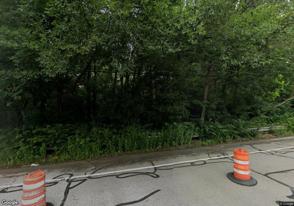 4936 E Broad St, Columbus, OH 43213 - photo 1