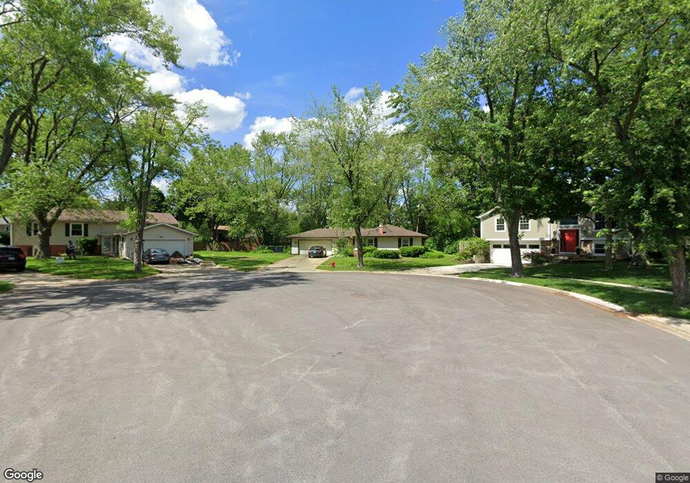 1845 Hoover Ct, Rolling Meadows, IL 60008 - photo 1