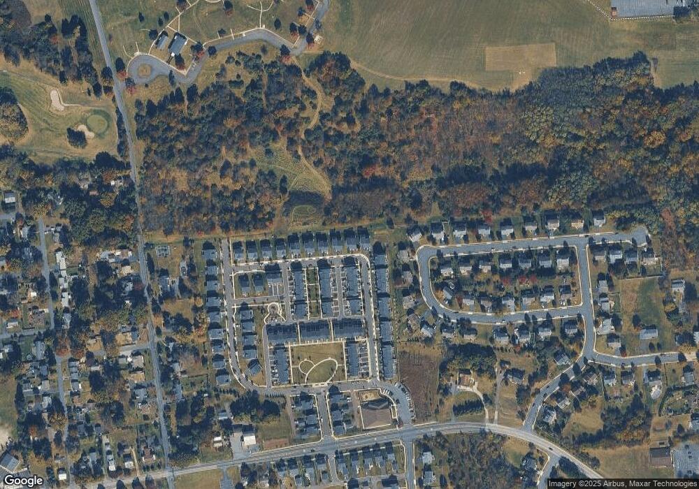 607 Columbus Dr, Spring City, PA 19475 - photo 1