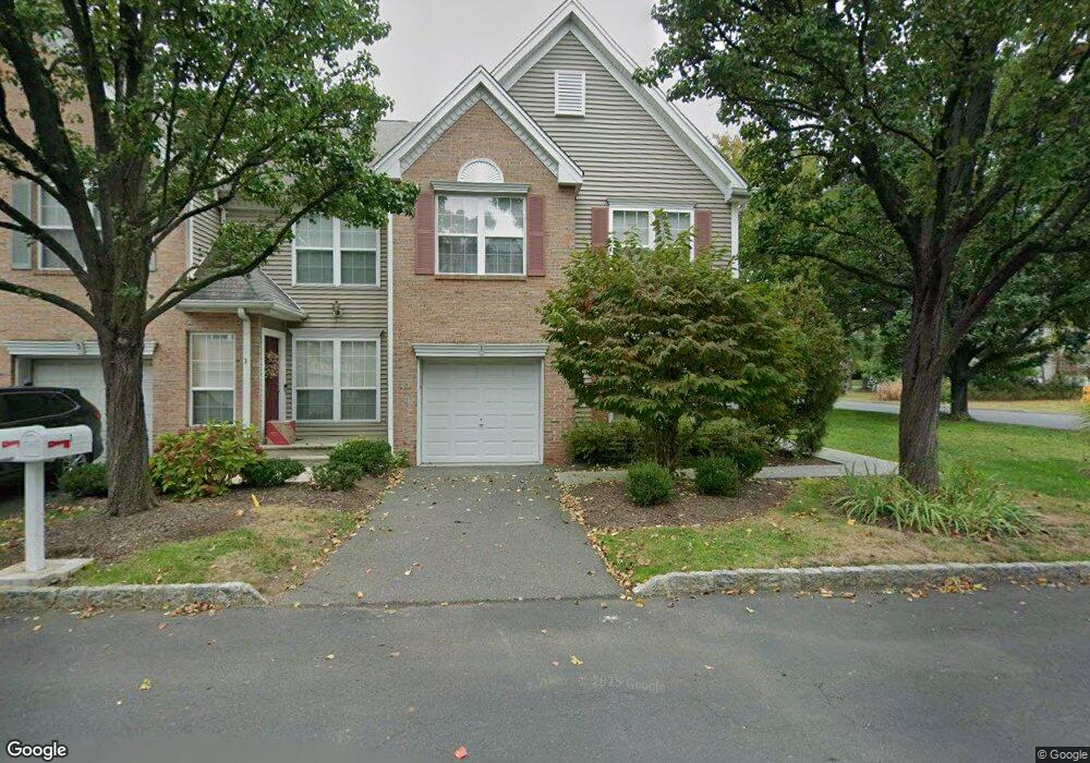 1 Winters Ct, Clark, NJ 07066 - photo 1