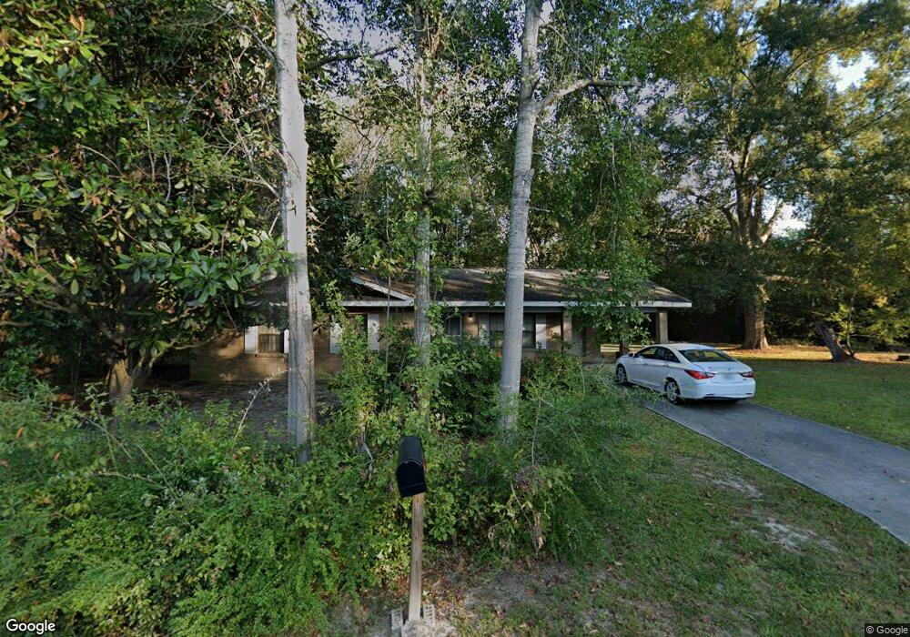 1008 Clover Cir, Picayune, MS 39466 - photo 1