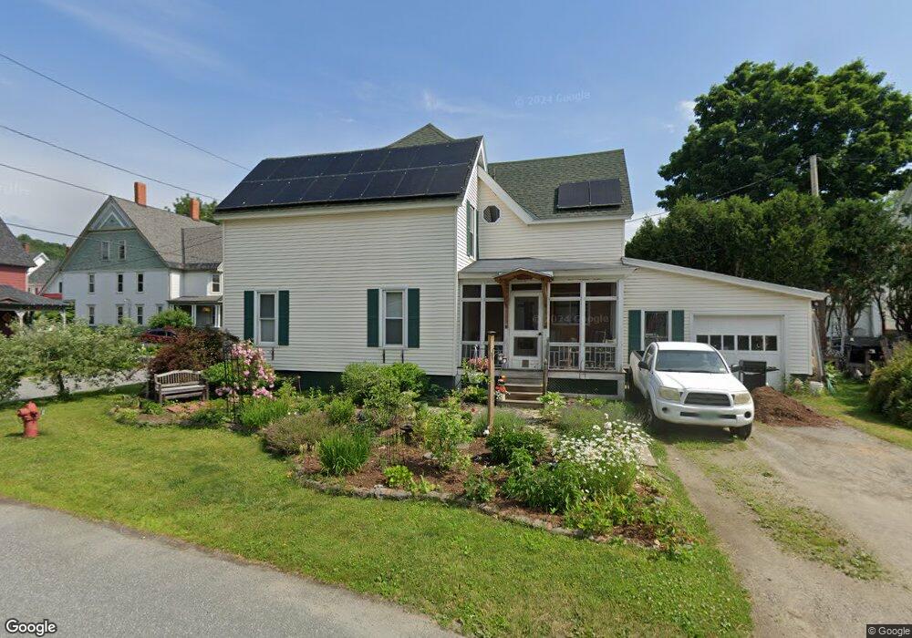 46 Clinton Ave, Saint Johnsbury, VT 05819 - photo 1