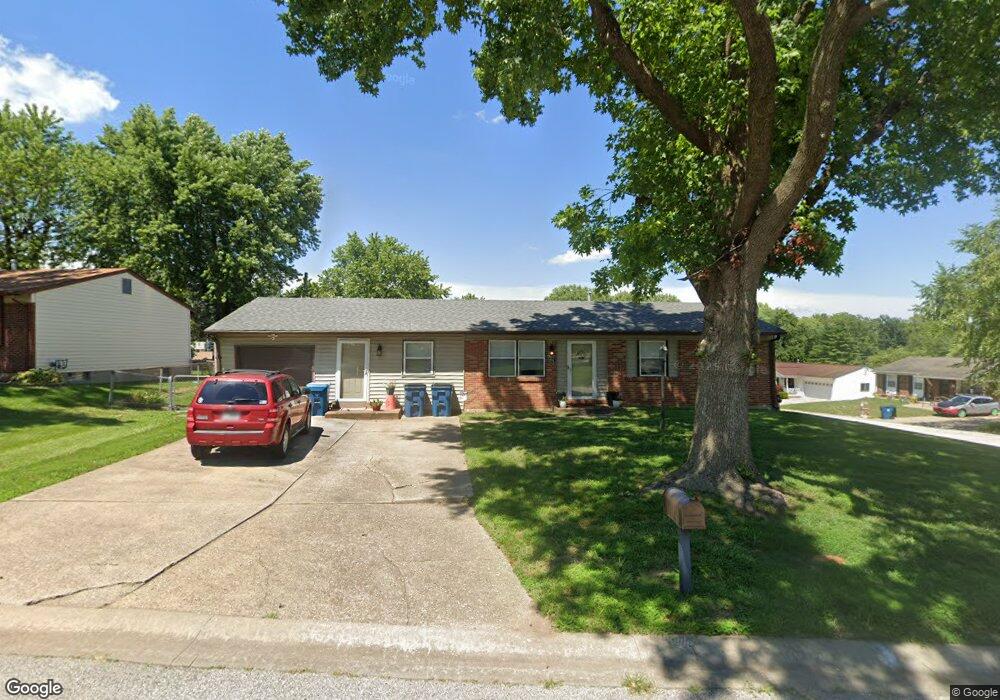 3204 Highgate Ln, Saint Charles, MO 63301 - photo 1